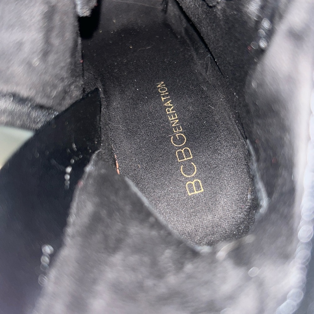 BCBG Generation - Picture 11 of 12